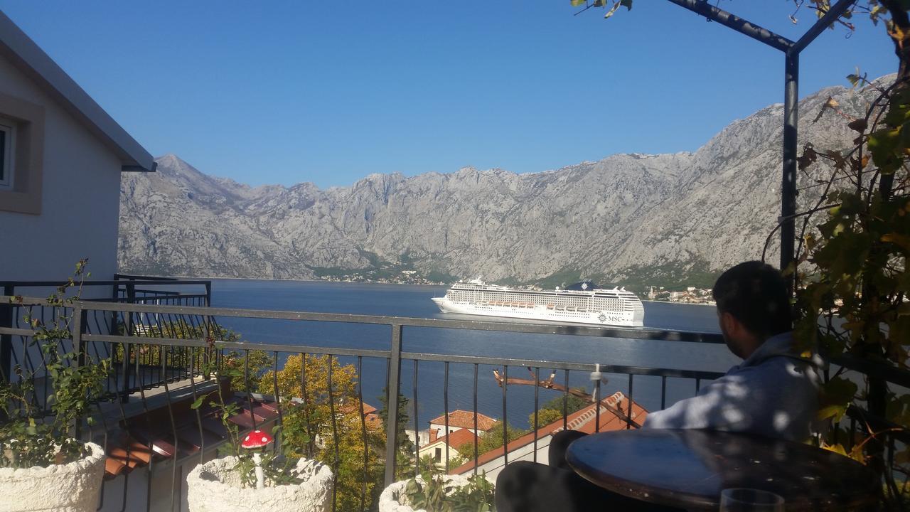 Vasko & Jana Appartement Kotor Buitenkant foto